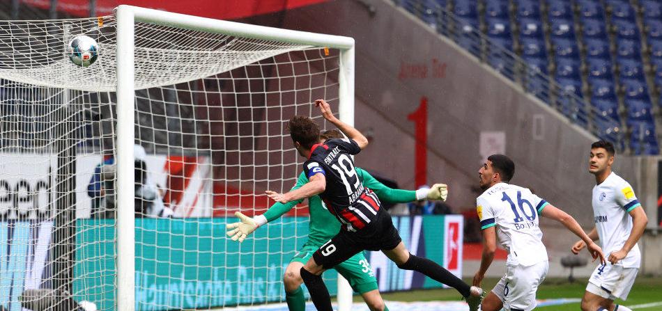 美因茨客场逼平，保持不败战绩的简单介绍