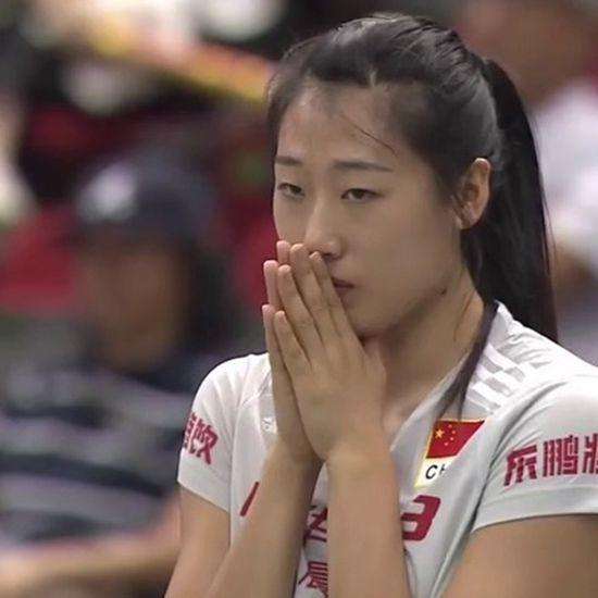 排球比赛冠军落选，接受失败教训