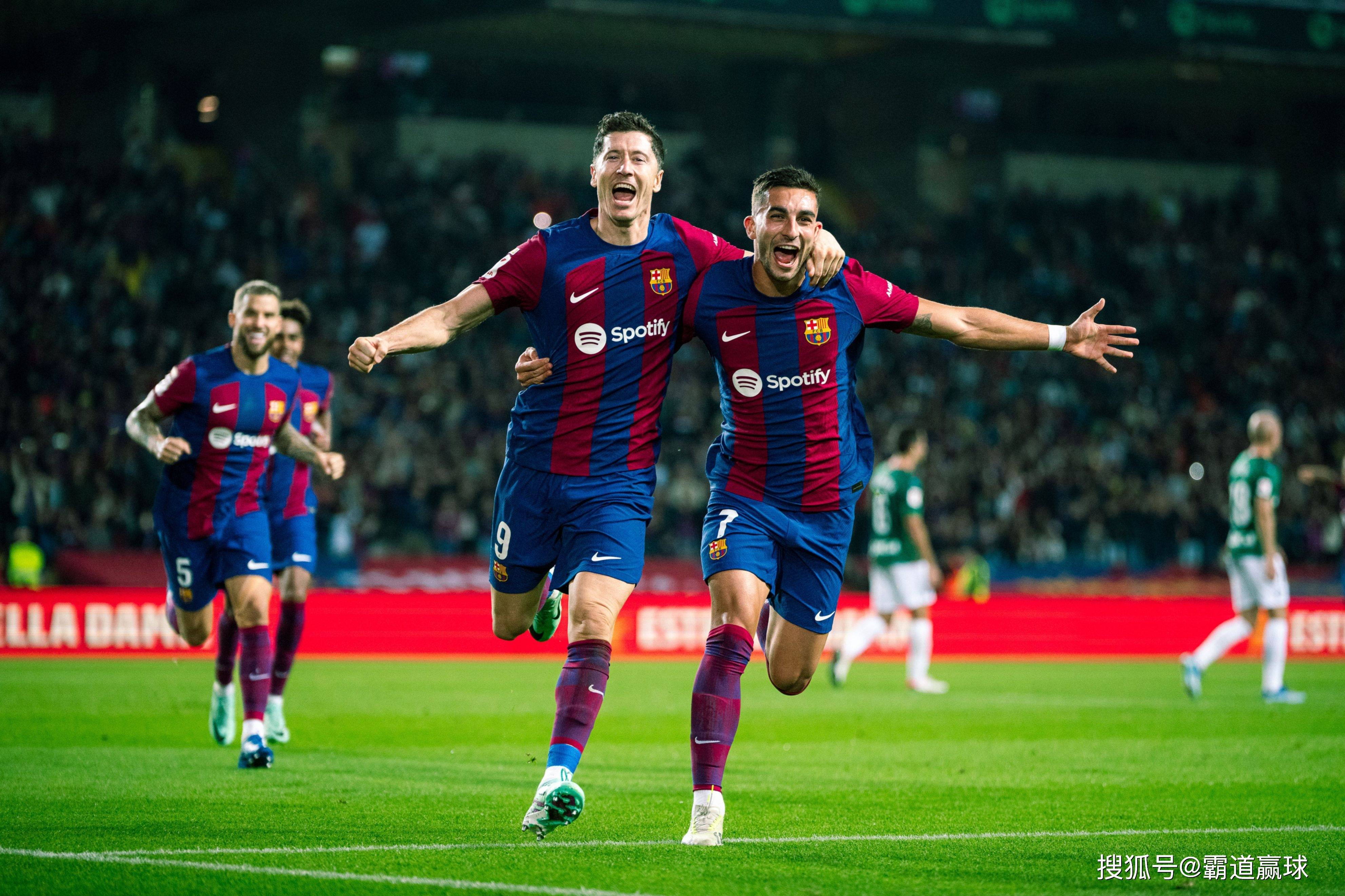 尤文图斯主场战平巴塞罗那，遗憾止步欧冠八强的简单介绍