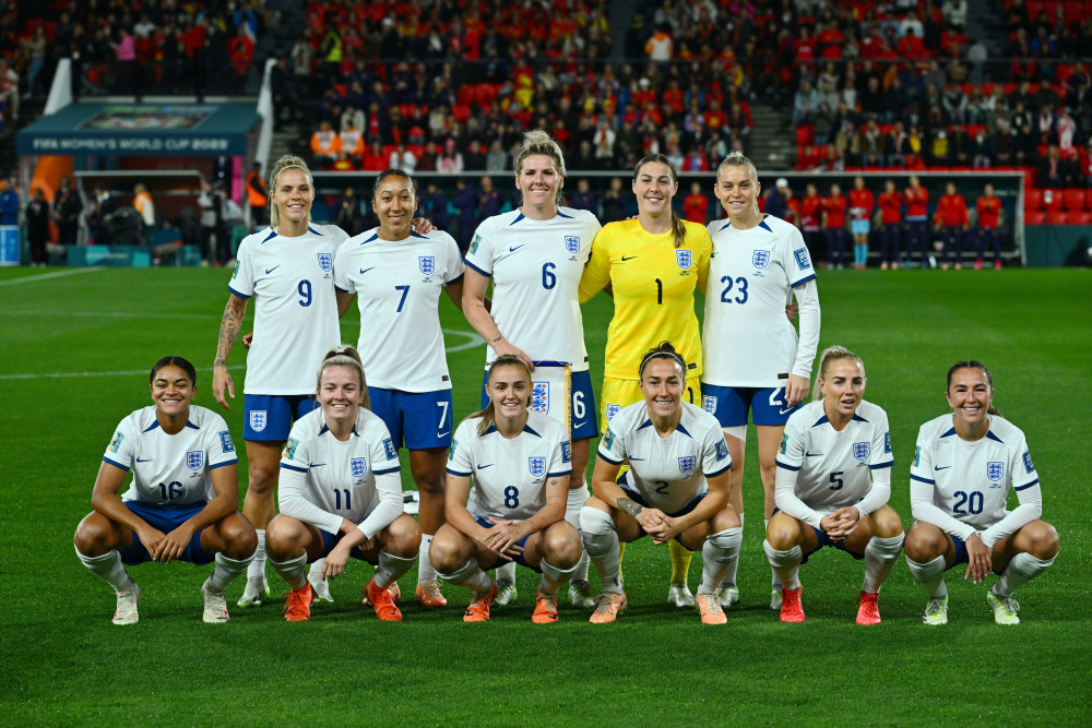 英格兰队完胜韩国队，林高远扛起全队