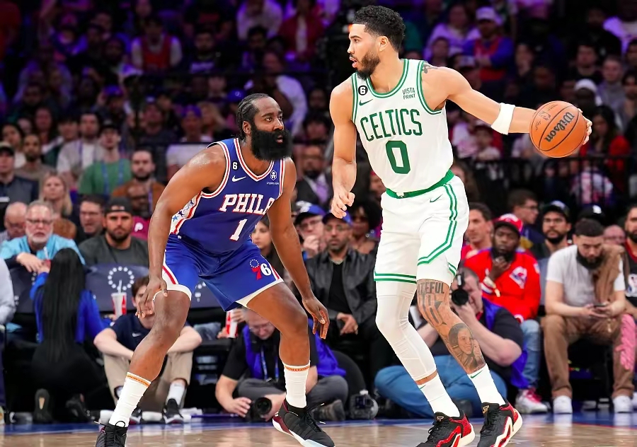 广州队逆转雄鹿，西亚卡姆扛起全队