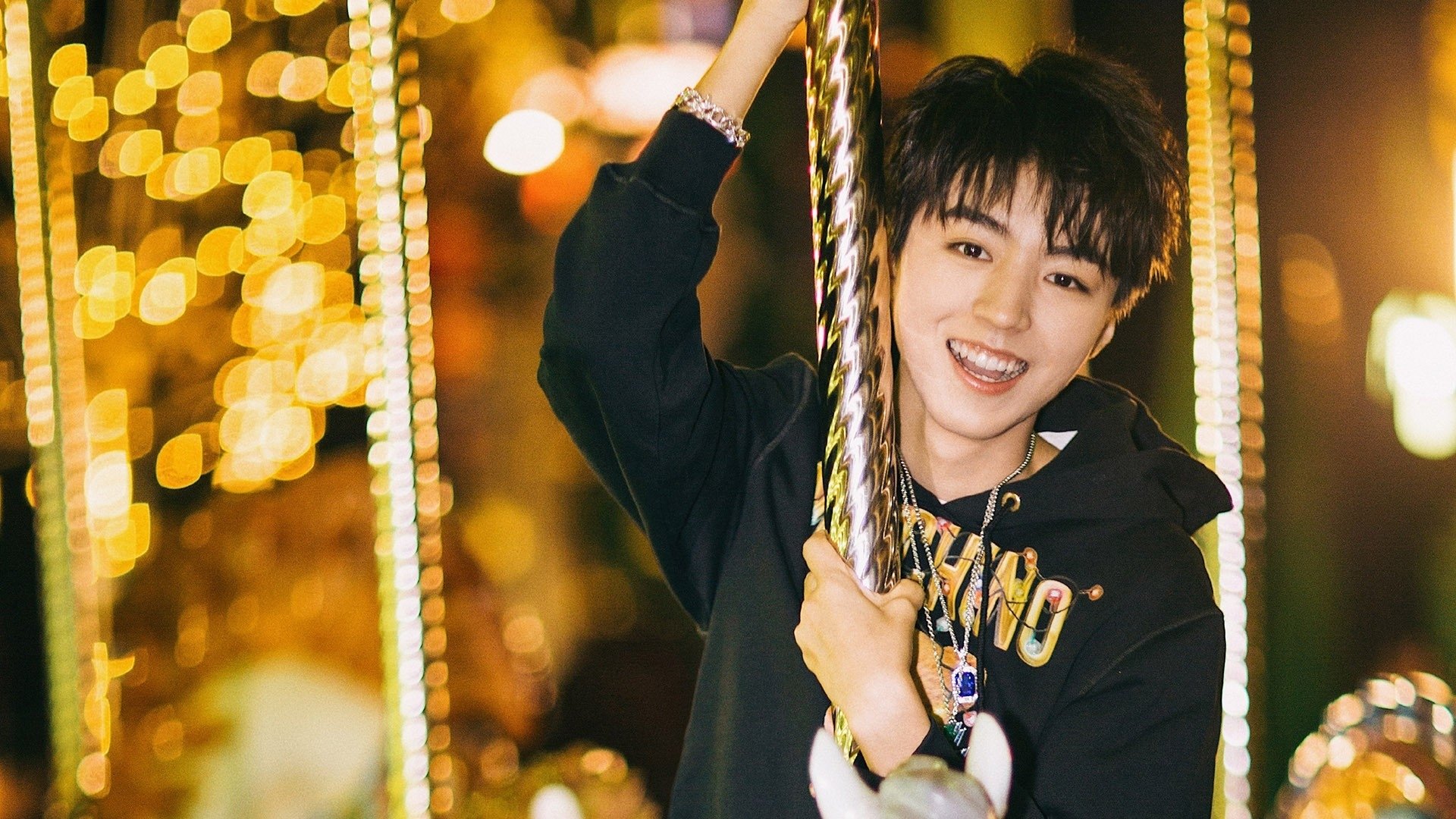 平行赛场,当山西闹他声浪撞上丹佛高原,英格拉姆的凌晨四点加时赛