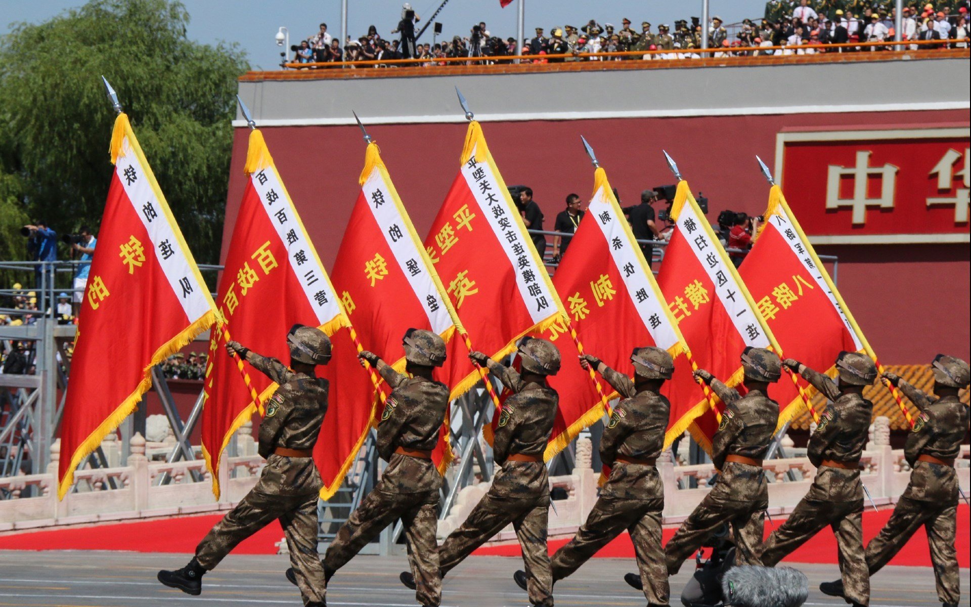 无解之人打破72年魔咒,布雷默的技术性击倒与一场必然的横扫