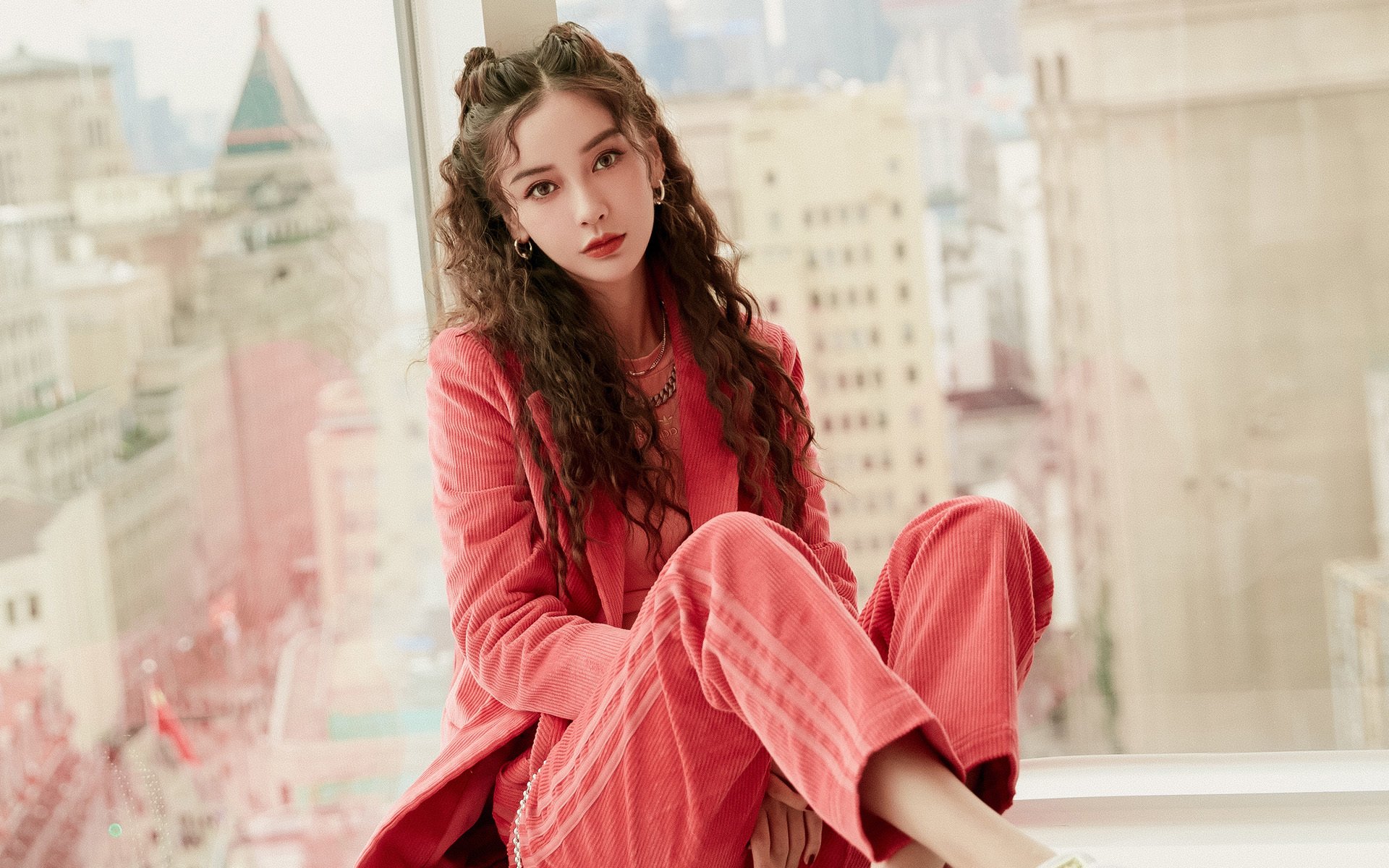 佛罗伦萨的艺术冲垮那不勒斯的激情，迪亚斯成制胜画笔